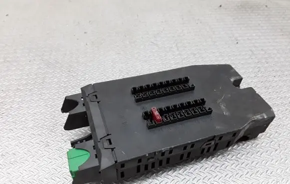 Mercedes-Benz Vito Viano W638 Fuse module 0005400650