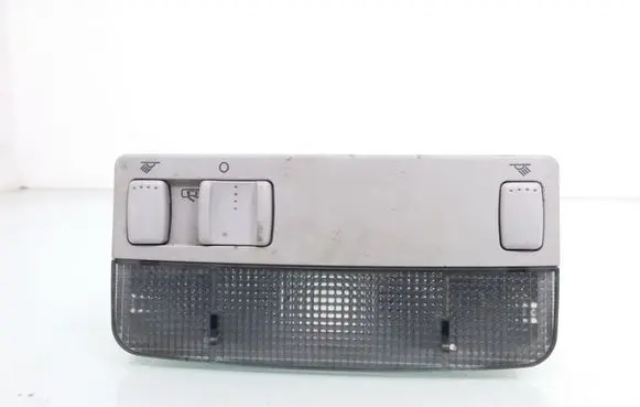 Volkswagen PASSAT B5 Front seat light 3B0947105C