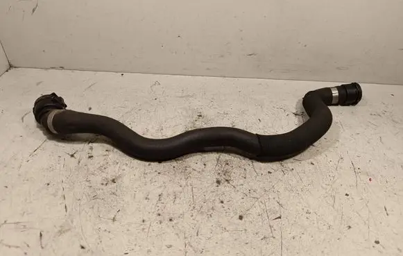 BMW 7 F01 F02 F03 F04 Engine coolant pipe/hose