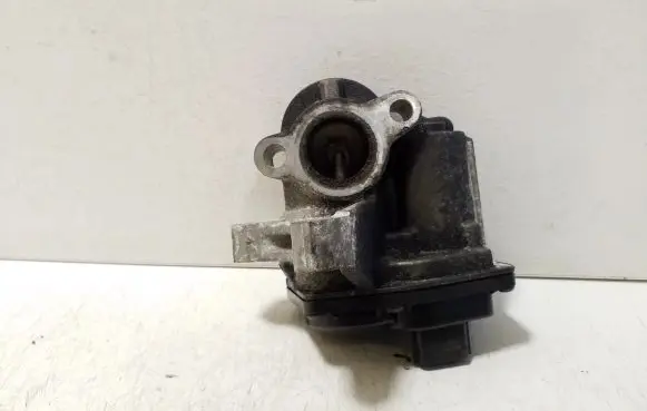 Nissan X-Trail T32 EGR valve 147100789R