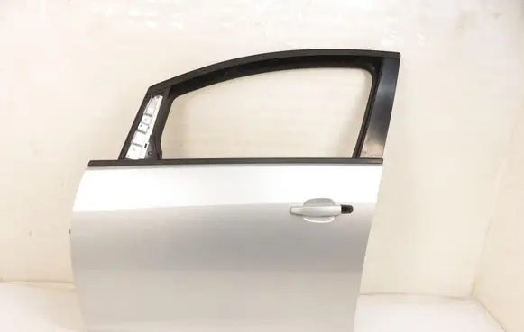 Opel Astra J Front door