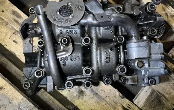 Volkswagen Sharan Balance shaft 03G103535B