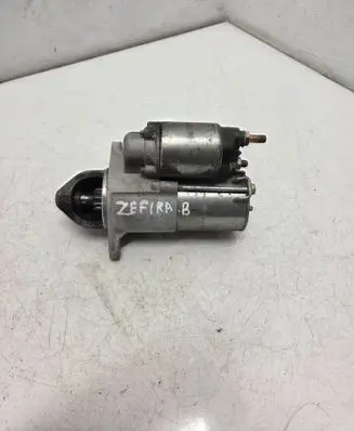 Opel Zafira B Starter motor CEV3320