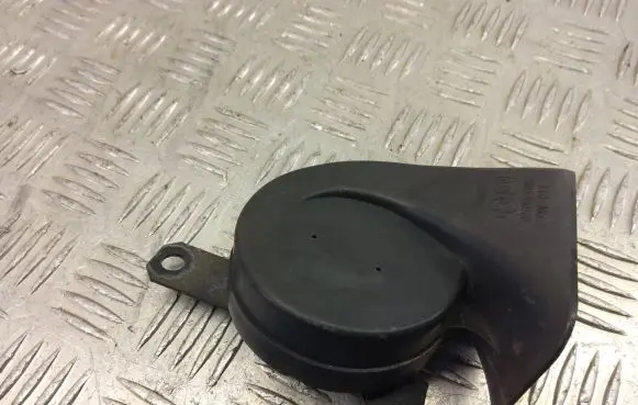 Lexus RX 330 - 350 - 400H Horn signal 86520-48030