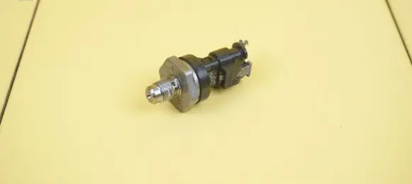 Nissan Juke II F16 Fuel pressure sensor 166382312R HR10