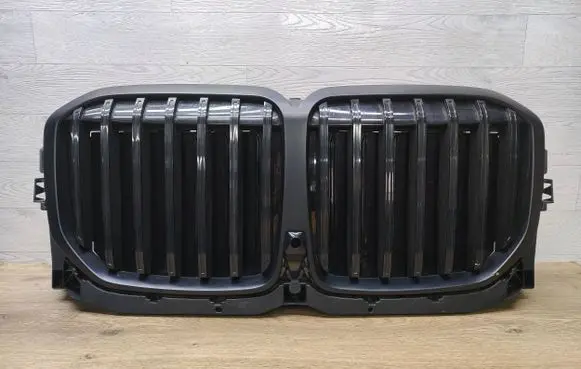 BMW X7 G07 Front bumper upper radiator grill 9853855 23045P08058 985385507