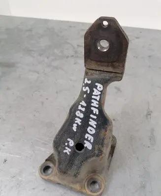 Nissan Pathfinder R51 Engine mounting bracket 11233EB305