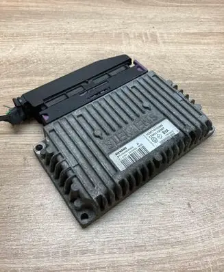 Renault Laguna I Engine control unit/module ECU 7700102888 S105280003D