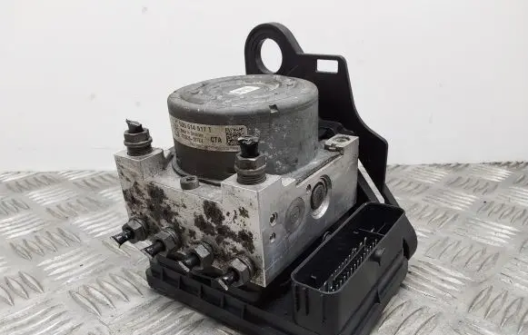 Audi A3 S3 8V ABS Pump 5Q0614517T 5Q0907379AA