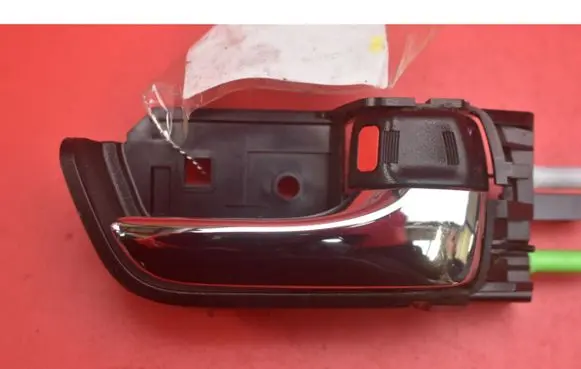 Toyota Prius (NHW20) Front door interior handle 69273-47020