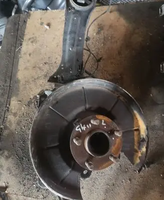 Ford Galaxy Rear wheel hub
