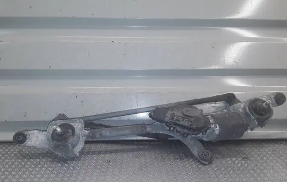 Opel Insignia A Front wiper linkage and motor 13227392