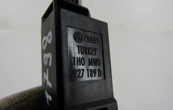 Clutch pedal sensor