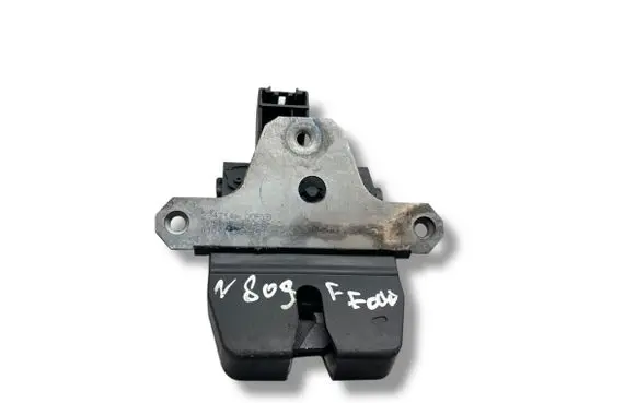 Ford Focus Tailgate/trunk/boot lock/catch/latch 8M51R442A66DB