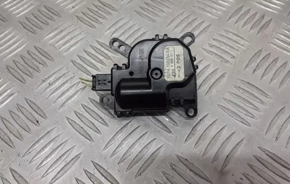 Ford Mondeo Mk III Central body control module 1S7H-19B634-AA