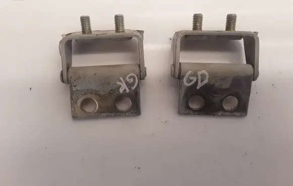 KIA Rio Tailgate/trunk/boot hinge