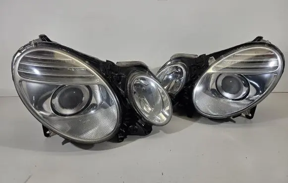 Mercedes-Benz E W211 Headlights/headlamps set 122220261902