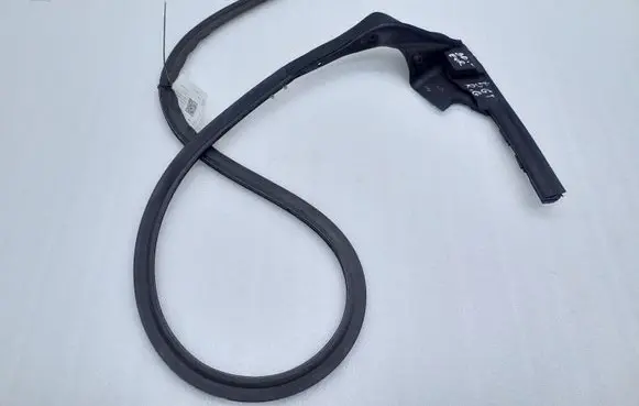 BMW 5 GT F07 Rubber seal rear door window/glass 7176778
