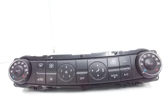 Mercedes-Benz E W211 Climate control unit 2118300490