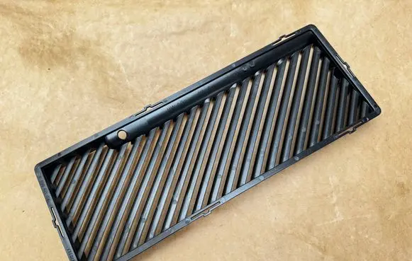 Volkswagen PASSAT B8 Air filter box cover 1K0129668A