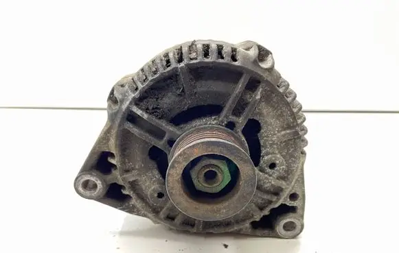 Opel Astra G Generator/alternator 
