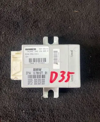 BMW 5 F10 F11 Air suspension control unit module (rear) 4461500650 6799677 004002000