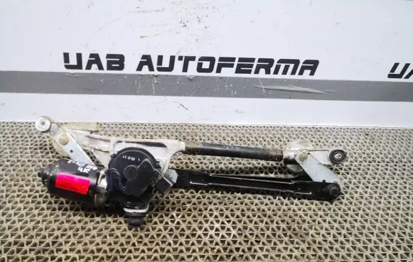 Hyundai i40 Front wiper linkage and motor 981003Z900