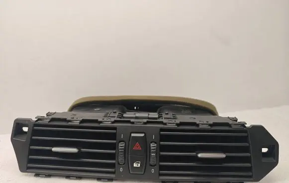 BMW 5 E60 E61 Dash center air vent grill 6910734 7009275 141218