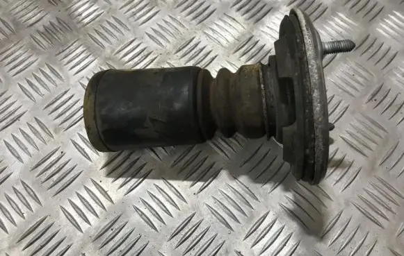 Audi A4 S4 B5 8D Coil spring mount 8d0412131d