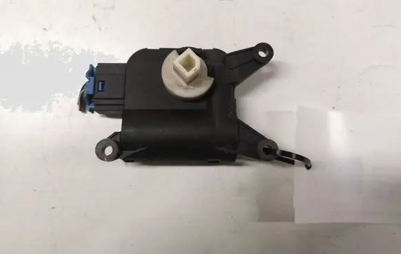 Volkswagen Golf V Air flap motor/actuator 1K1907511G 0132801338 983382ZD