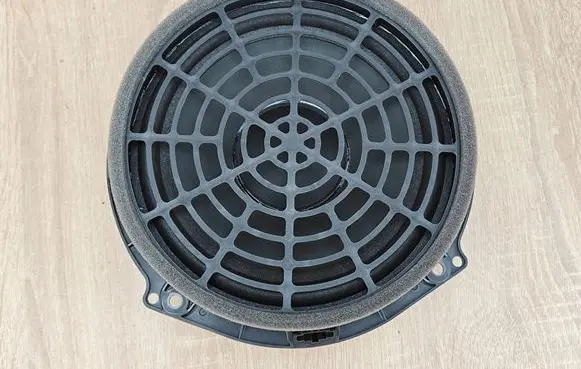 Audi A6 S6 C7 4G Front door speaker 4G2035415