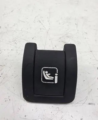 KIA Sportage ISOFIX cover 89897F1010