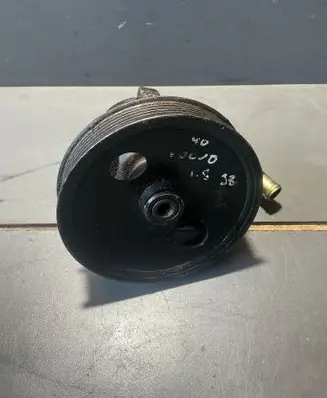 Volvo S40, V40 Power steering pump 9125202