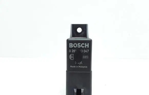Glow plug pre-heat relay