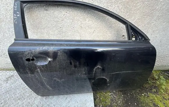 Door (2 Door Coupe)