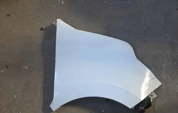 Opel Movano B Fender 