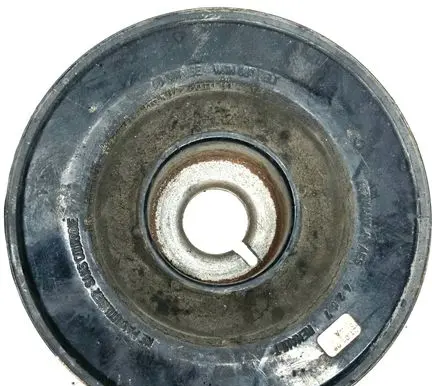Renault Laguna III Crankshaft pulley 8200552236