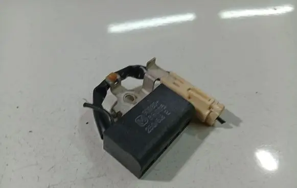 Toyota Avensis T250 Sensor 9008088005