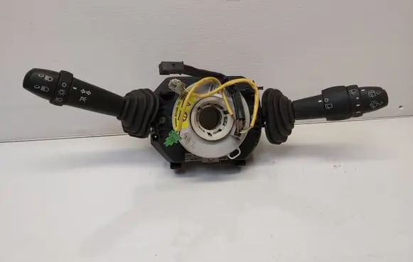 Wiper turn signal indicator stalk/switch