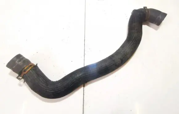 Opel Vivaro Engine coolant pipe/hose