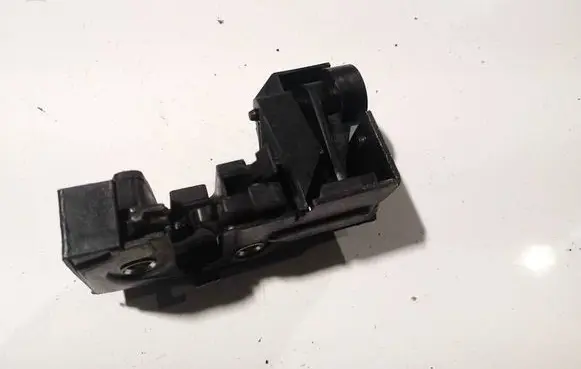 Volvo V50 Seat back rest lock catch 