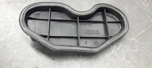 Alfa Romeo 147 Original wheel cap 1305239187