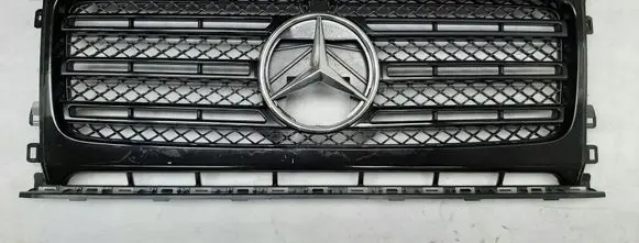 Mercedes-Benz G W463 2nd Gen Front bumper upper radiator grill A4638880400