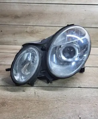 Mercedes-Benz E W211 Headlight/headlamp 16156300 3847