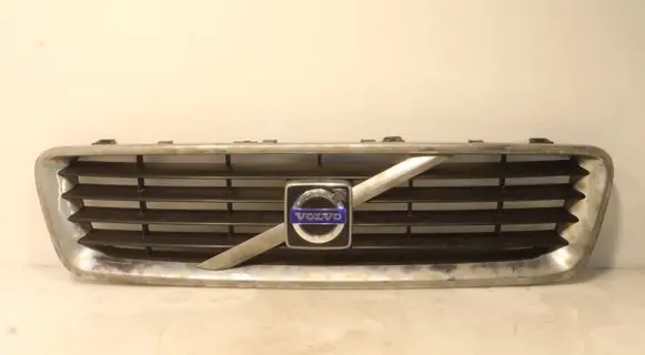 Volvo C30 Front grill 30657194