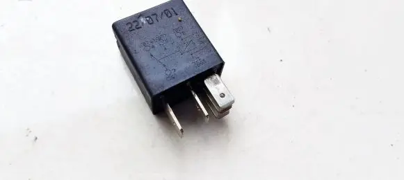 Renault Scenic I Other relay 7700414484