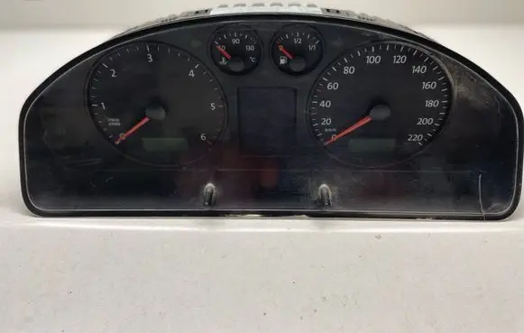 Volkswagen Transporter - Caravelle T5 Speedometer (instrument cluster) 7H0920850M