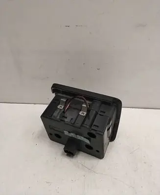 Volvo V70 Light switch 8691749 03W352 ML352100144