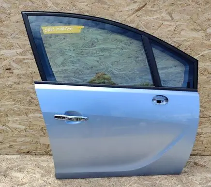 Opel Meriva B Front door
