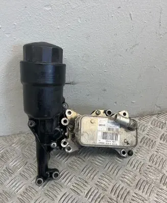 Mercedes-Benz C W204 Oil filter mounting bracket A6511800665 4255778 U7902003